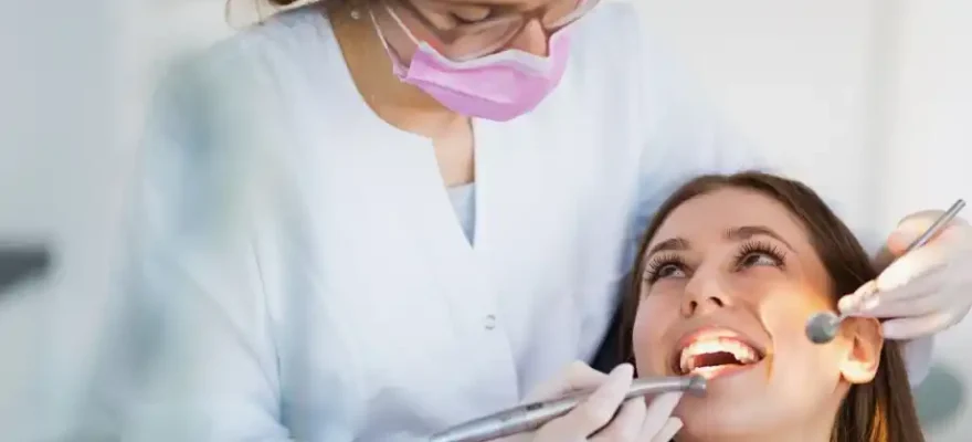 Dişçi Reklamı